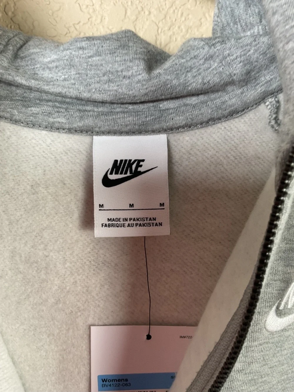 Nike Womens MED Gray Sportswear Club Fleece Full Zip Hoodie Jacket Athletic NWT